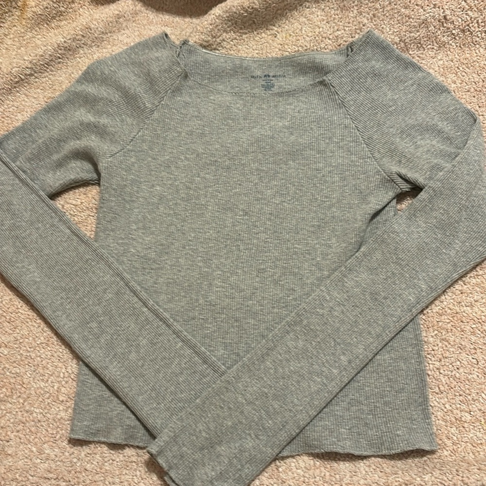 Brandy Melville, scoop neck, long sleeve brand new no tags